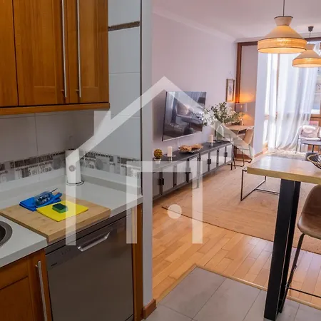 Corrida 37 Apartment