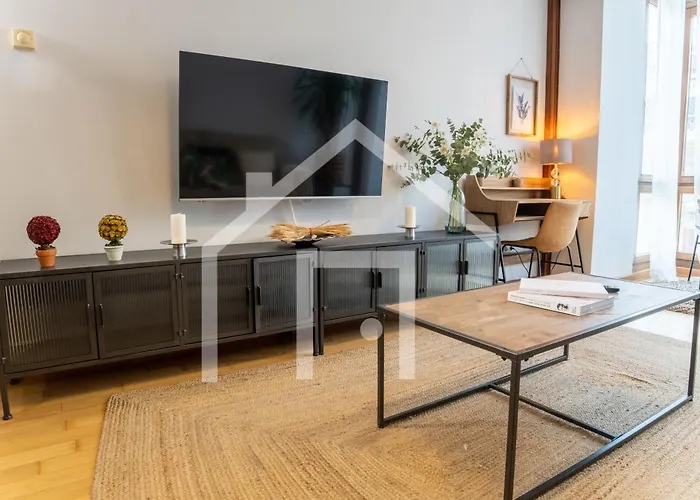 Appartement Corrida 37 *